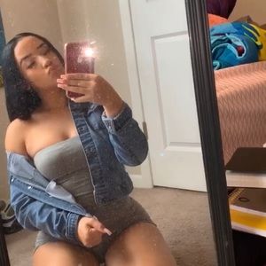 Meet your Posher, Lexus